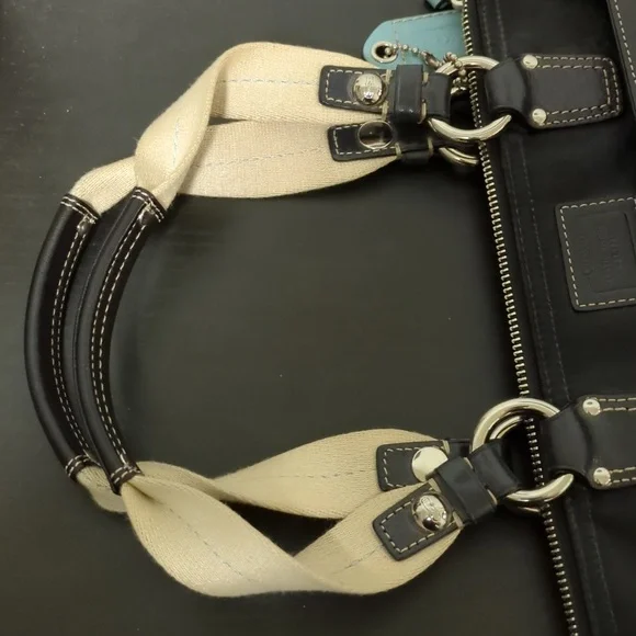 Coach mini tote - Picture 11 of 11